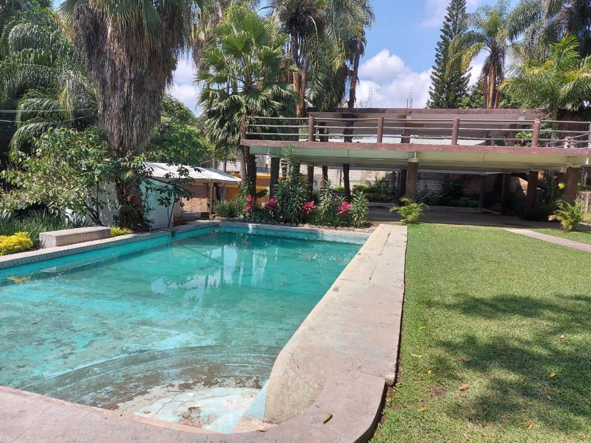Auto Hotel Jardines De Amatitlan Куернавака Екстериор снимка